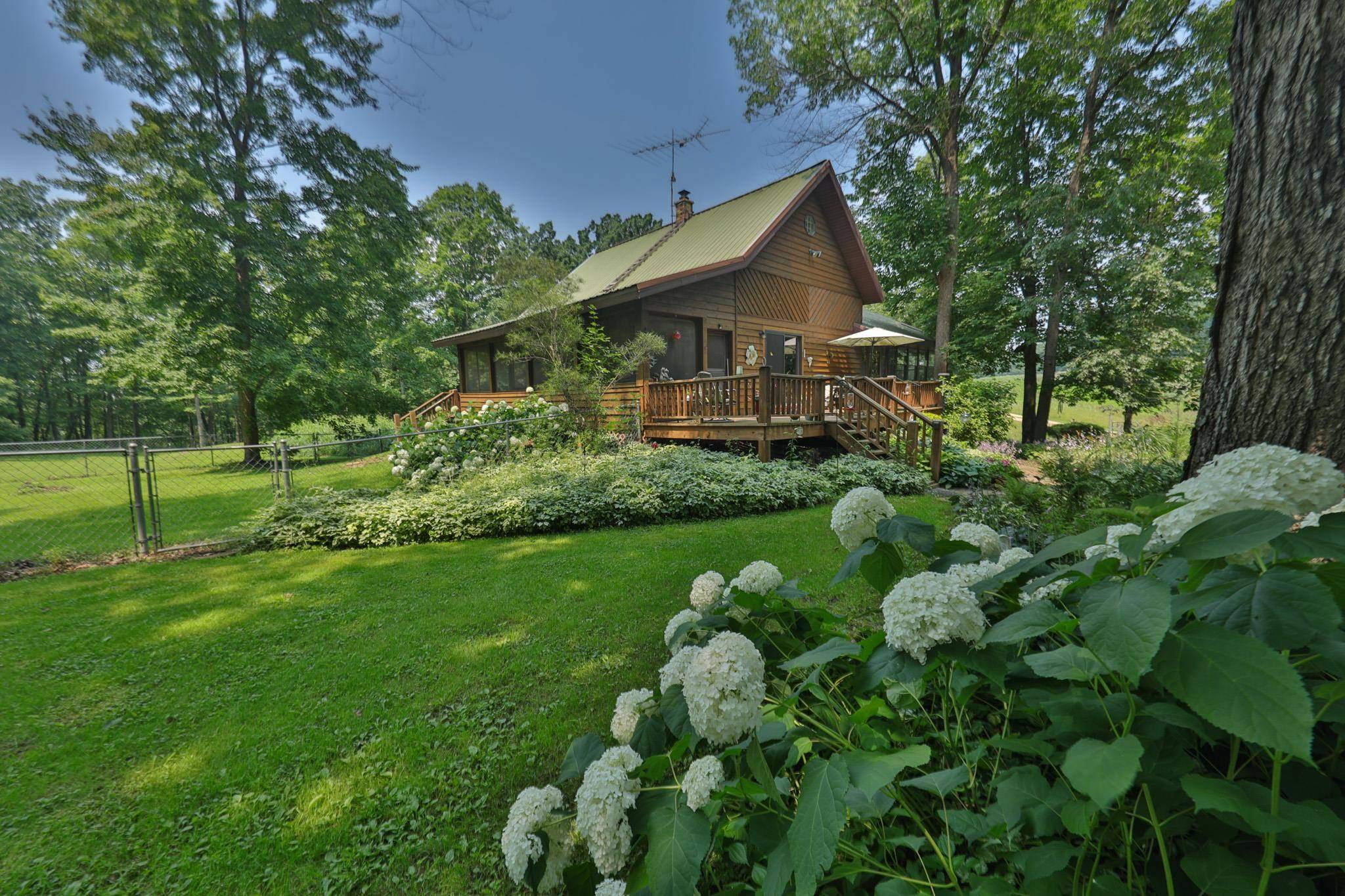 Hillsboro, WI 54634,S4286 Pine Ave