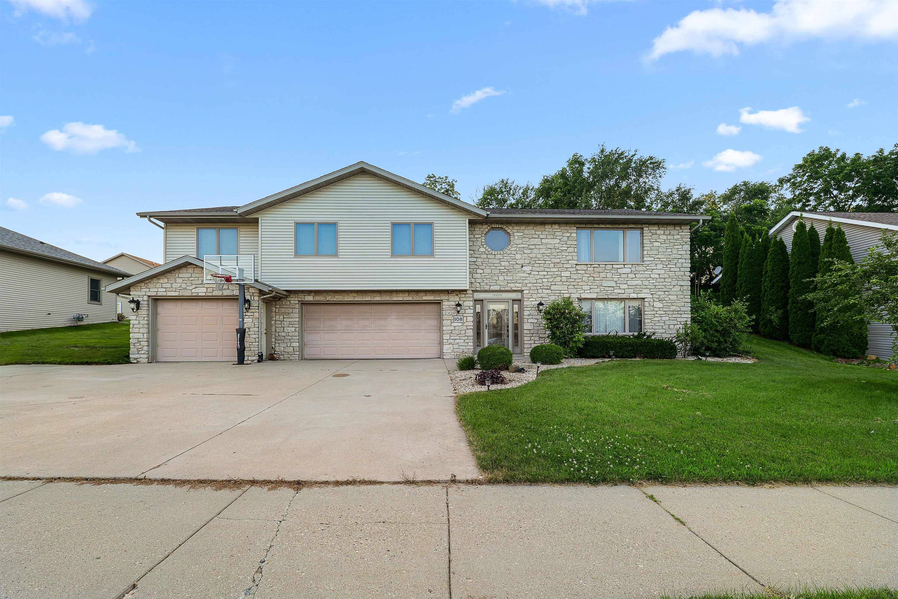 108 Cody Drive, Beaver Dam, WI 53916