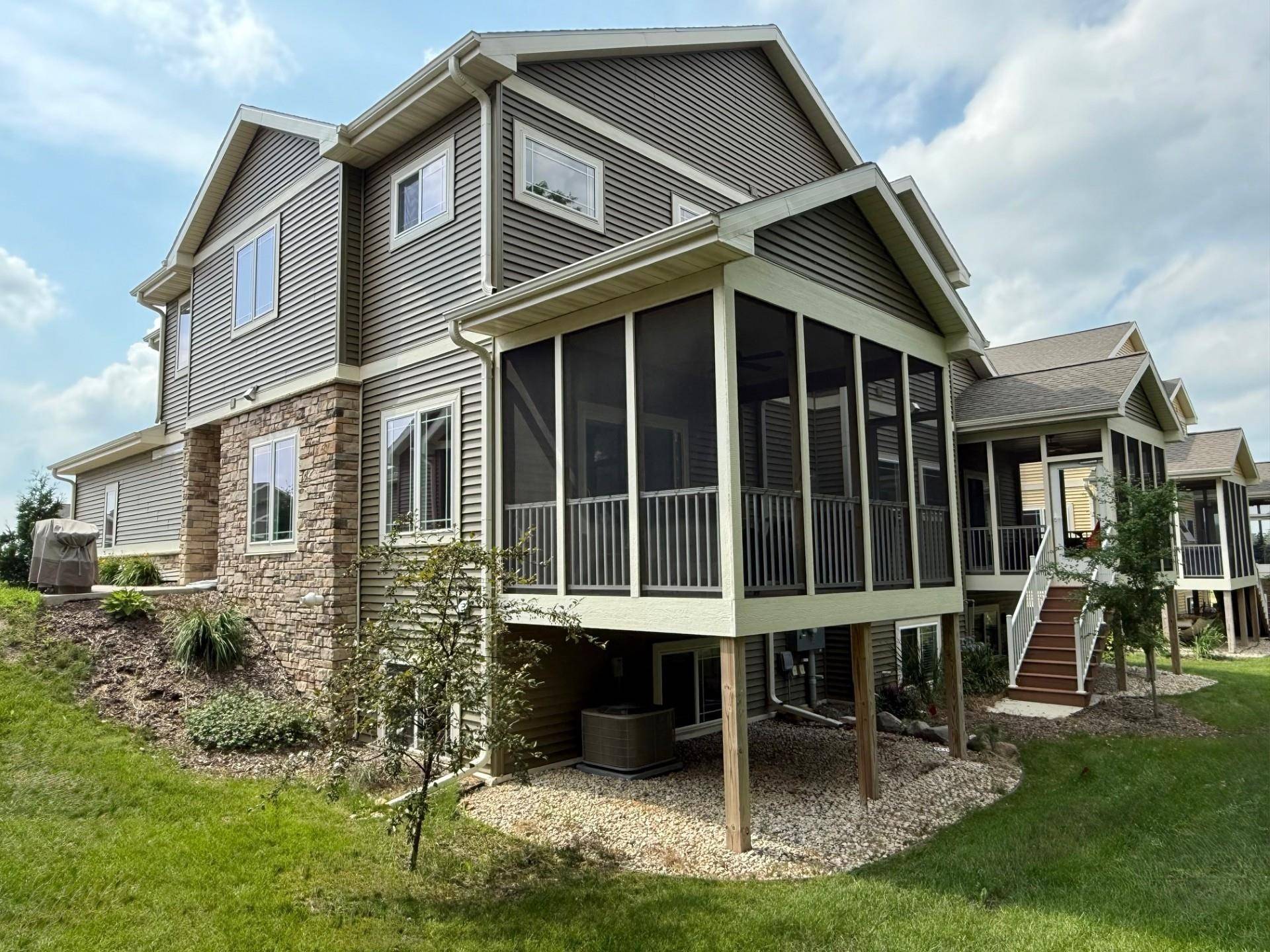 Deforest, WI 53532,6672 Church Hill Court