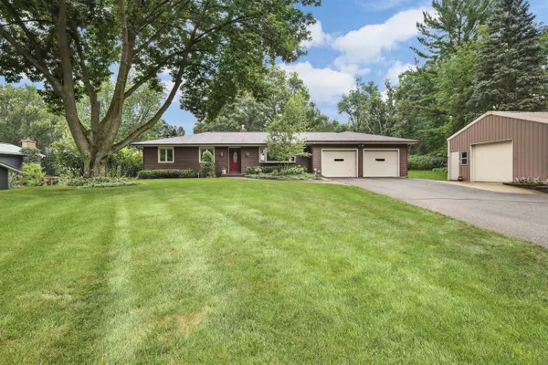 Verona, WI 53593,3454 Hickory Hill Road