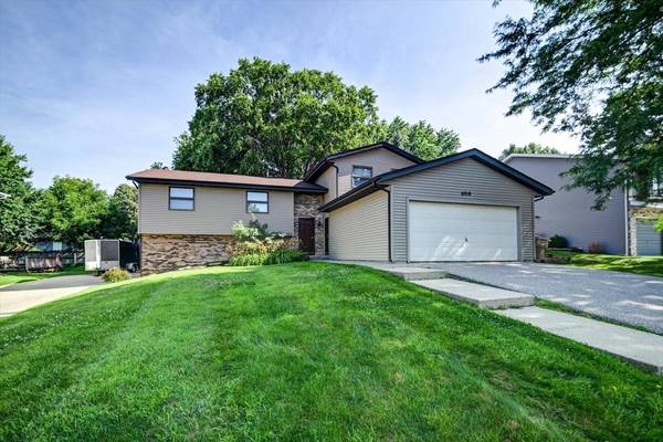 6918-6922 Chester Drive, Madison, WI 53719