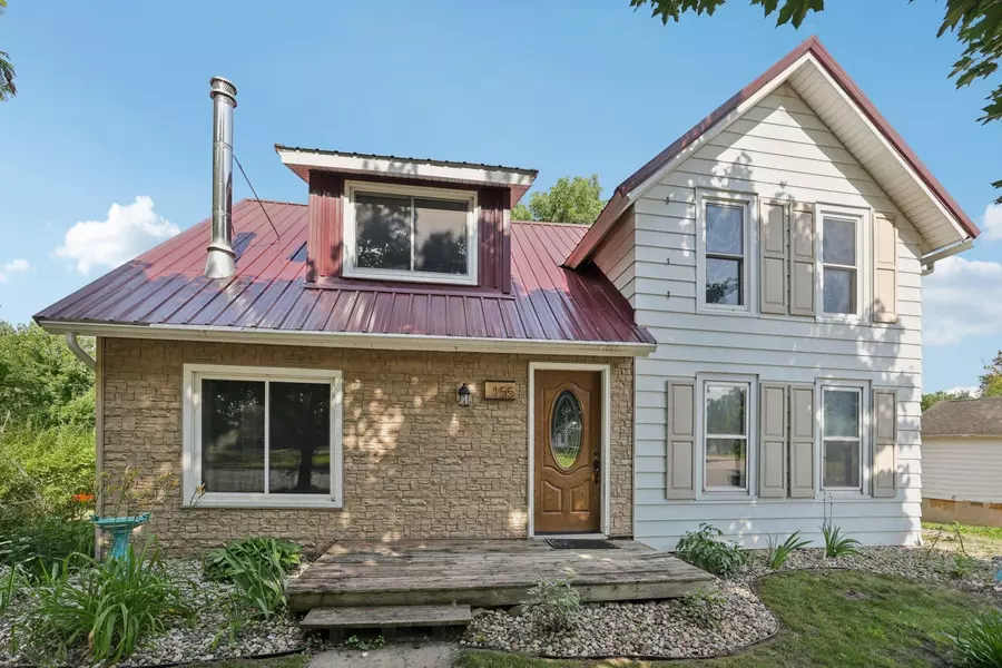 155 Academy Street, Poynette, WI 53955