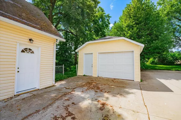 Sun Prairie, WI 53590,152 Union Street