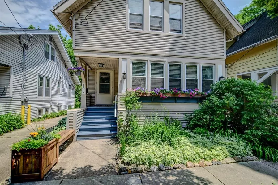 109 N 5th Street, Madison, WI 53704