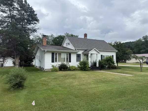 Avoca, WI 53506,109 S 1st Street