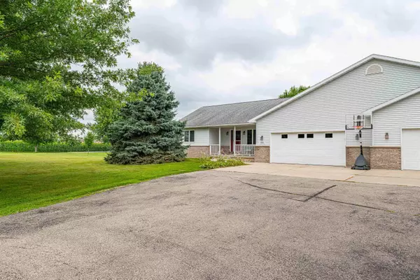 Belleville, WI 53508,N9560 - N9562 County Road CC