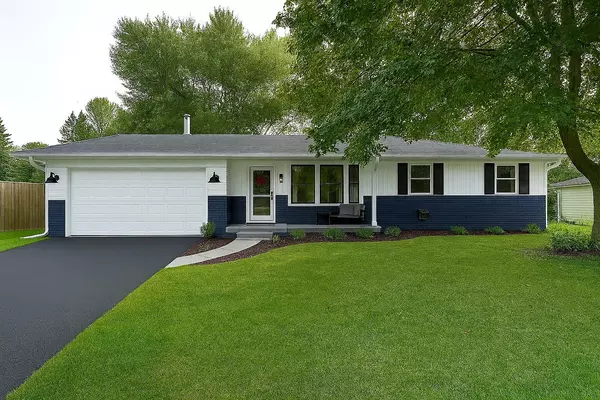 5519 LEANNE Lane, Mcfarland, WI 53558