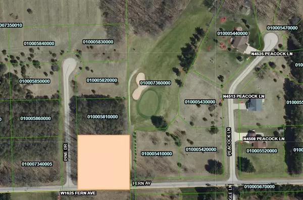 Montello, WI 53949,N4502 Pine Drive