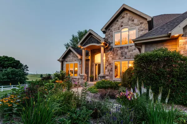 Middleton, WI 53562,4924 Champions Run