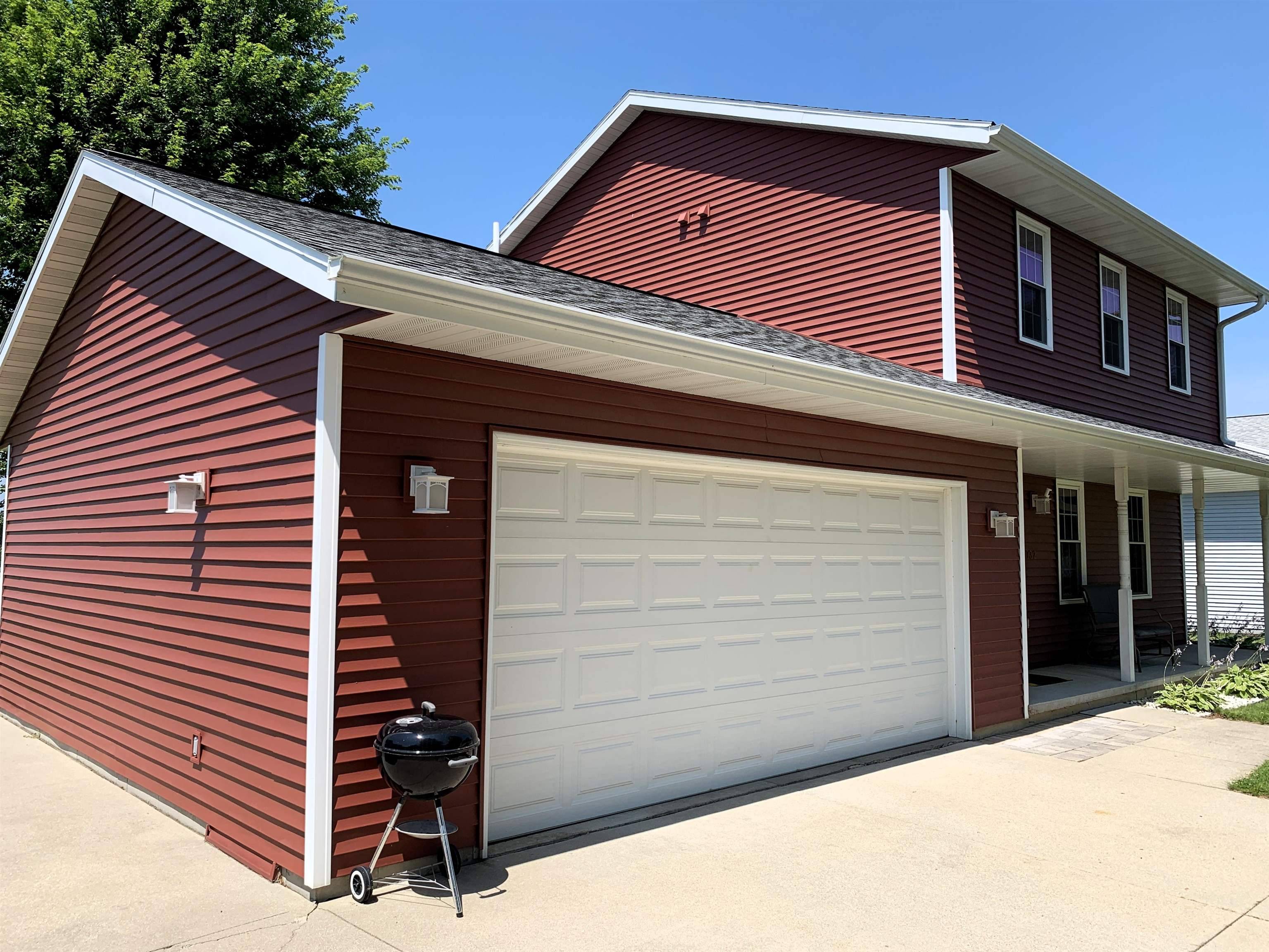 Columbus, WI 53925,732 Warner Street