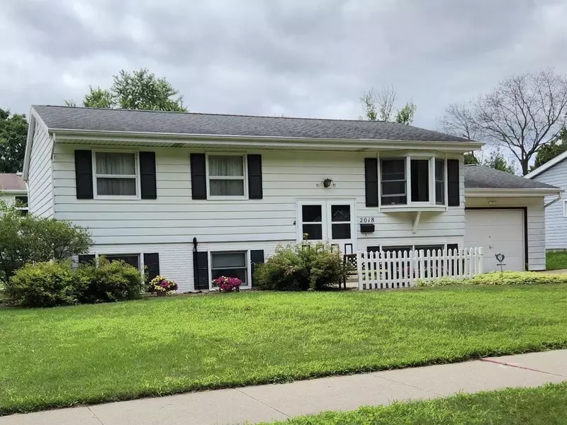 2018 Prairie Road, Madison, WI 53711