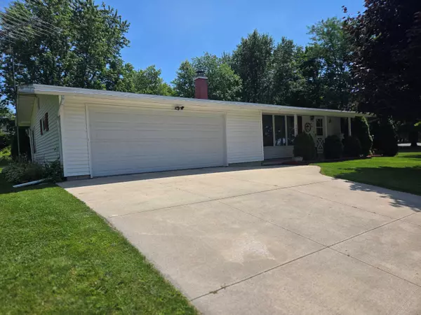 Ripon, WI 54971,525 Mayparty Drive