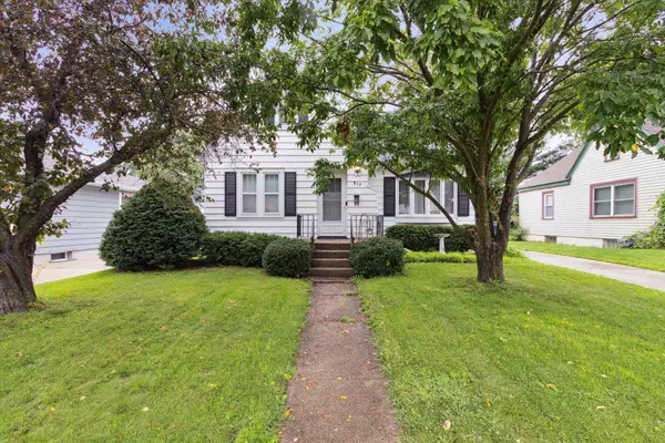 Janesville, WI 53545,917 Eisenhower Avenue