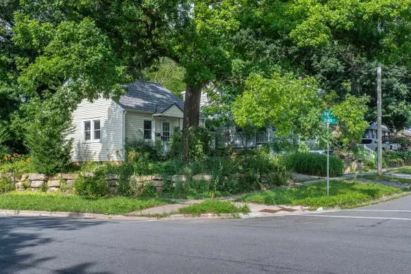 Madison, WI 53704,1802 Kropf Avenue
