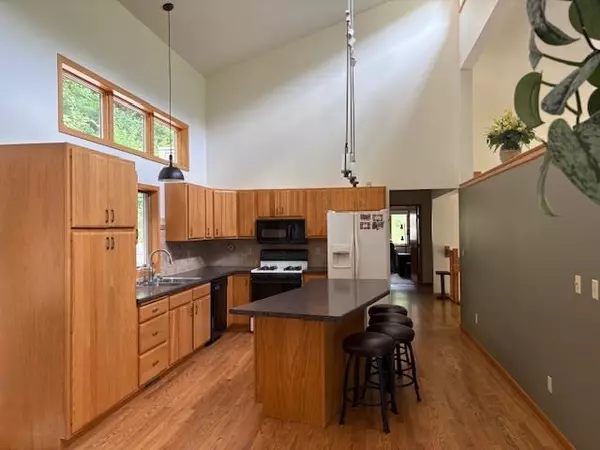 Prairie Du Chien, WI 53821-8497,62834 Collins Lane Lane