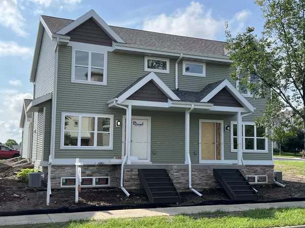 2811 Crinkle Root Drive, Fitchburg, WI 53711