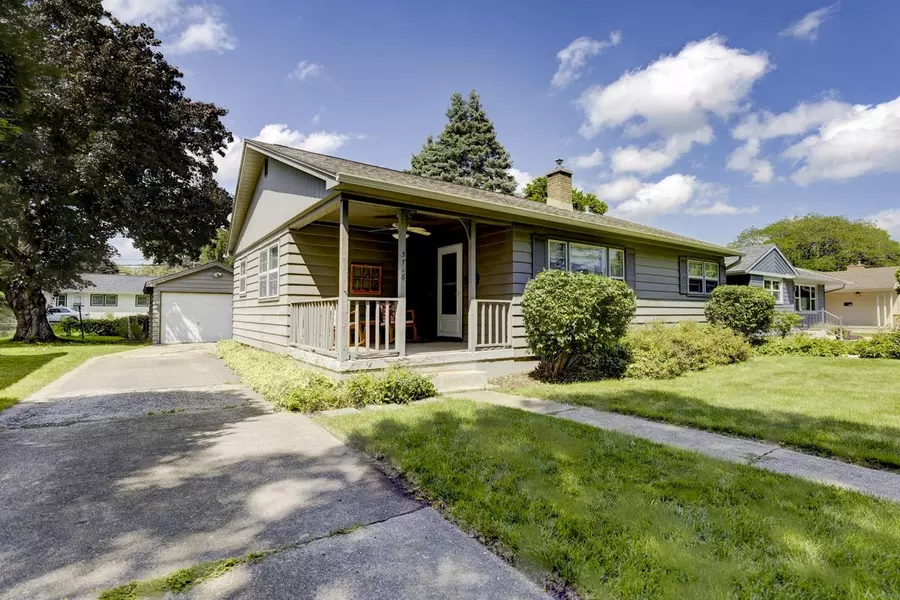 3718 Paus Street, Madison, WI 53714
