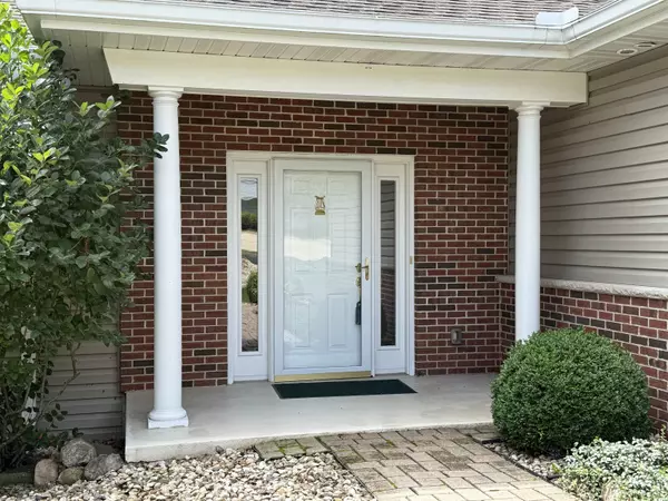 Janesville, WI 52548,2943 Timber Lane