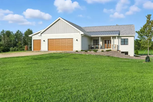 Poynette, WI 53955,W8722 County Road B