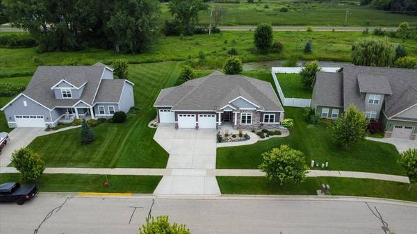 6631 Traveler Trail, Windsor, WI 53598