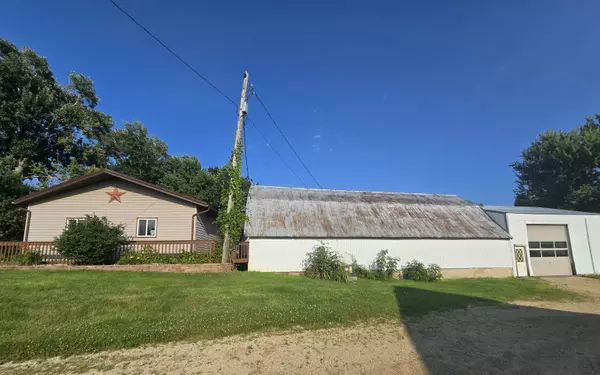 Fennimore, WI 53809-9641,6827 US Highway 18