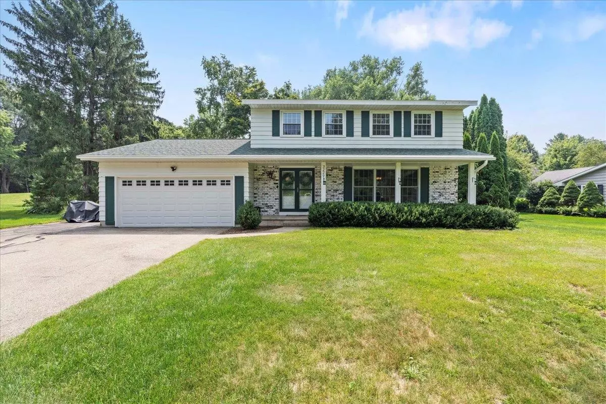 Sun Prairie, WI 53590,3229 Old Fox Run