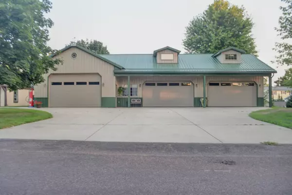 W10937 Corning Street, Poynette, WI 53955