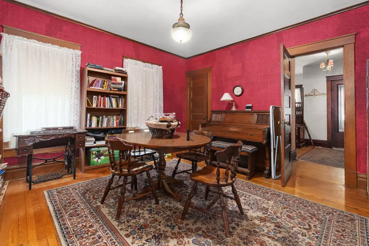 Edgerton, WI 53534,413 W Rollin Street