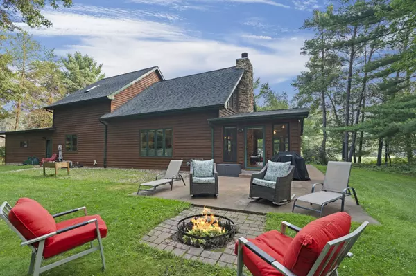 Wisconsin Dells, WI 53965,112 Sunset Circle