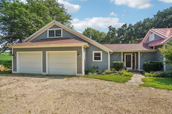 Dodgeville, WI 53533,2473 Mt Hope Road