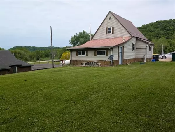 Steuben, WI 54657,113 Railway Avenue