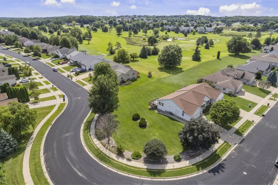 402 Concord Drive, Oregon, WI 53575