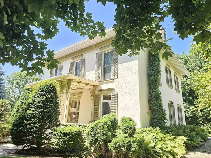 258 S Drummond Street, Waupun, WI 53963