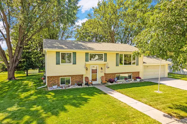 1409 JACKSON Street, Stoughton, WI 53589