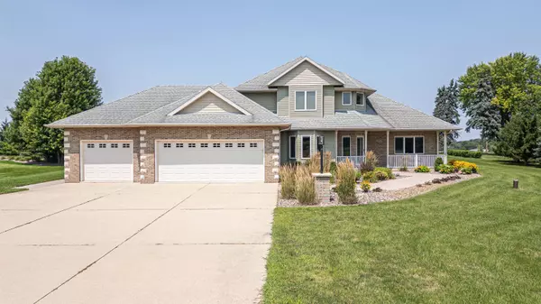 5333 E Clayshire Drive, Milton, WI 53563
