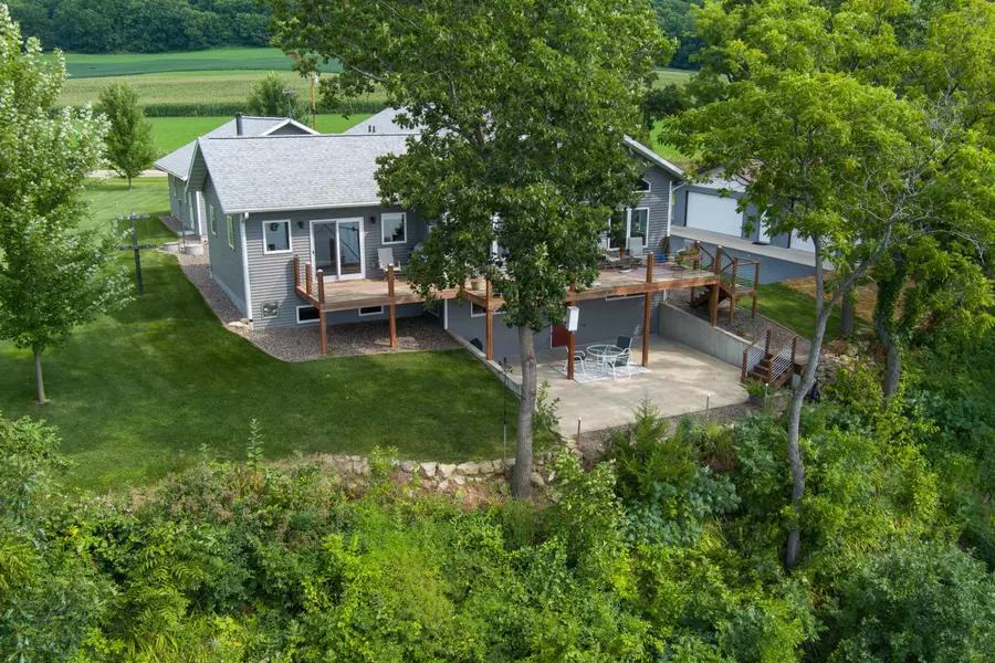 23901 State Highway 60, Muscoda, WI 53573