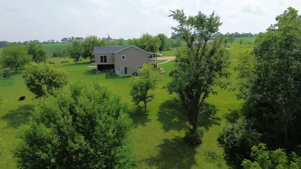 Mineral Point, WI 53565,16874 Pond View Lane