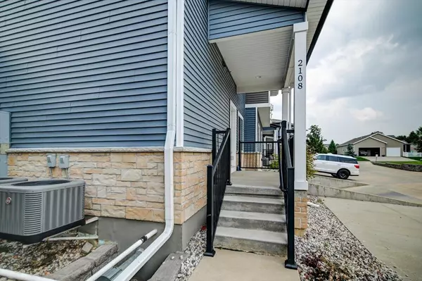 Sun Prairie, WI 53590,1325 Bunker Hill Drive #2108