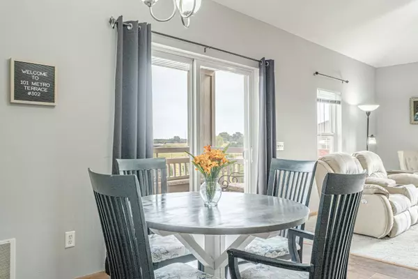 101 METRO Terrace #302, Madison, WI 53718