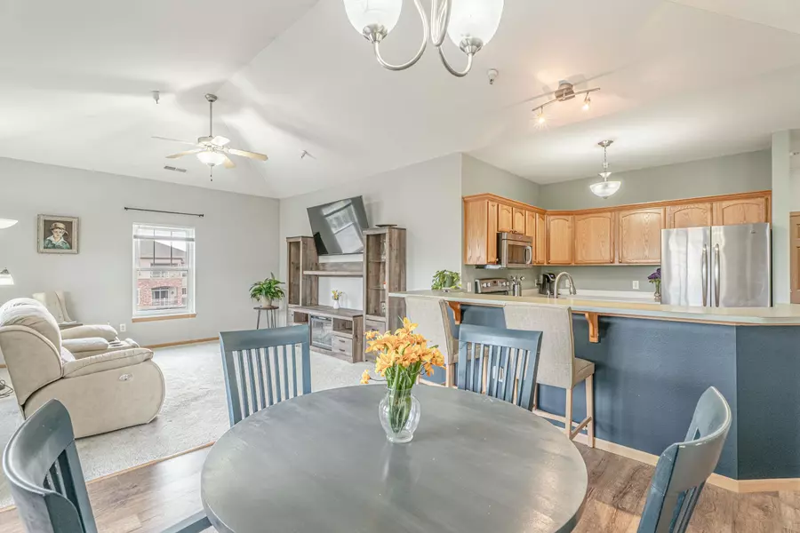 101 METRO Terrace #302, Madison, WI 53718
