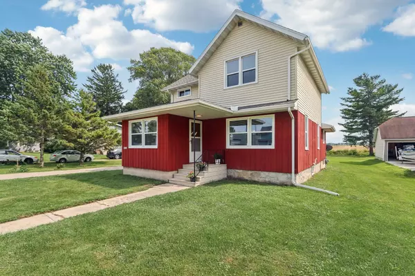 Burnett, WI 53922,W6181 W Maple Street