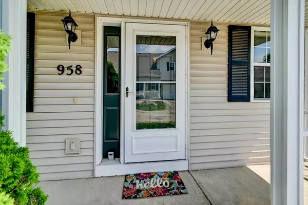 Sun Prairie, WI 53590,958 Chandler Lane