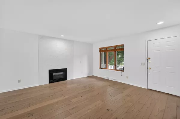 Madison, WI 53717,438 Cherry Hill Drive