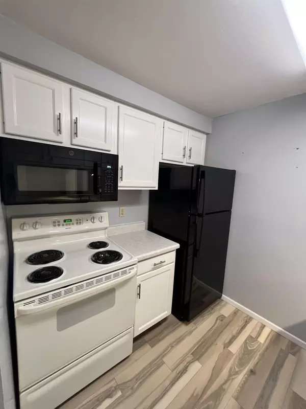 Madison, WI 53704,4322 Melody Lane #110