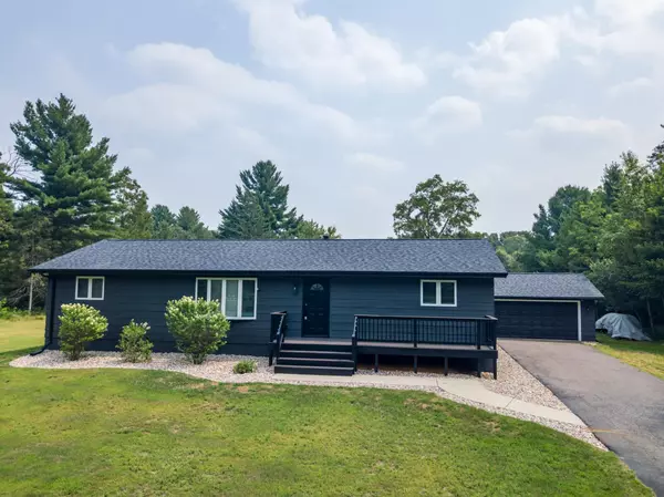 N7764 Apache Trail, New Lisbon, WI 53950