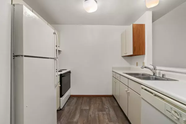 Madison, WI 53713,1010 N Sunnyvale Lane #I