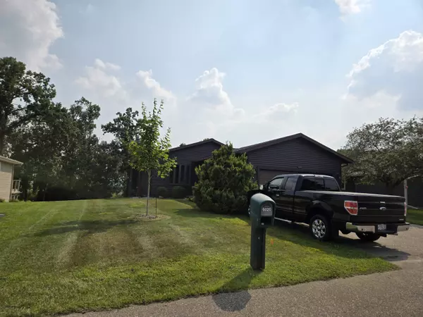 6020 Saddle Ridge, Portage, WI 53901