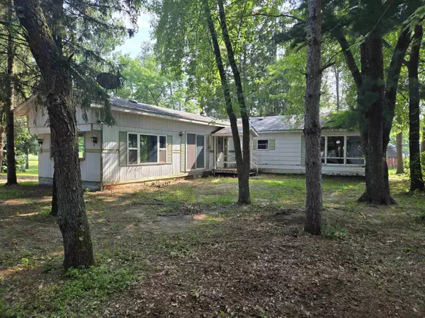 Adams, WI 53910,653 S Walker Street