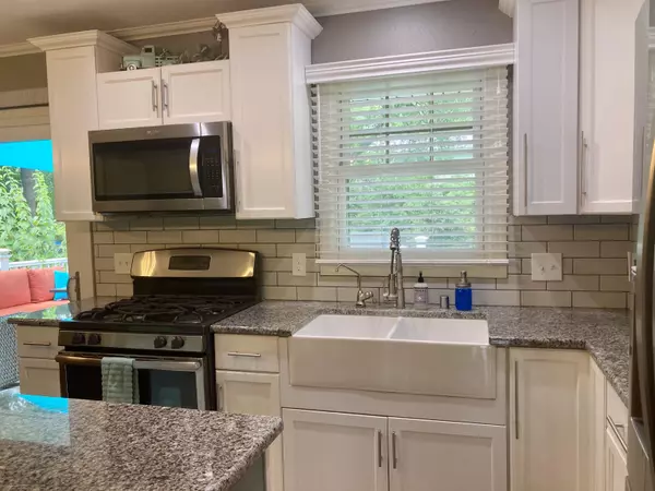 Waunakee, WI 53597,5594 Lavin Way
