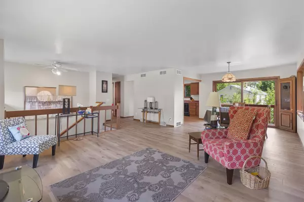 Madison, WI 53711,4392 Goodland Park